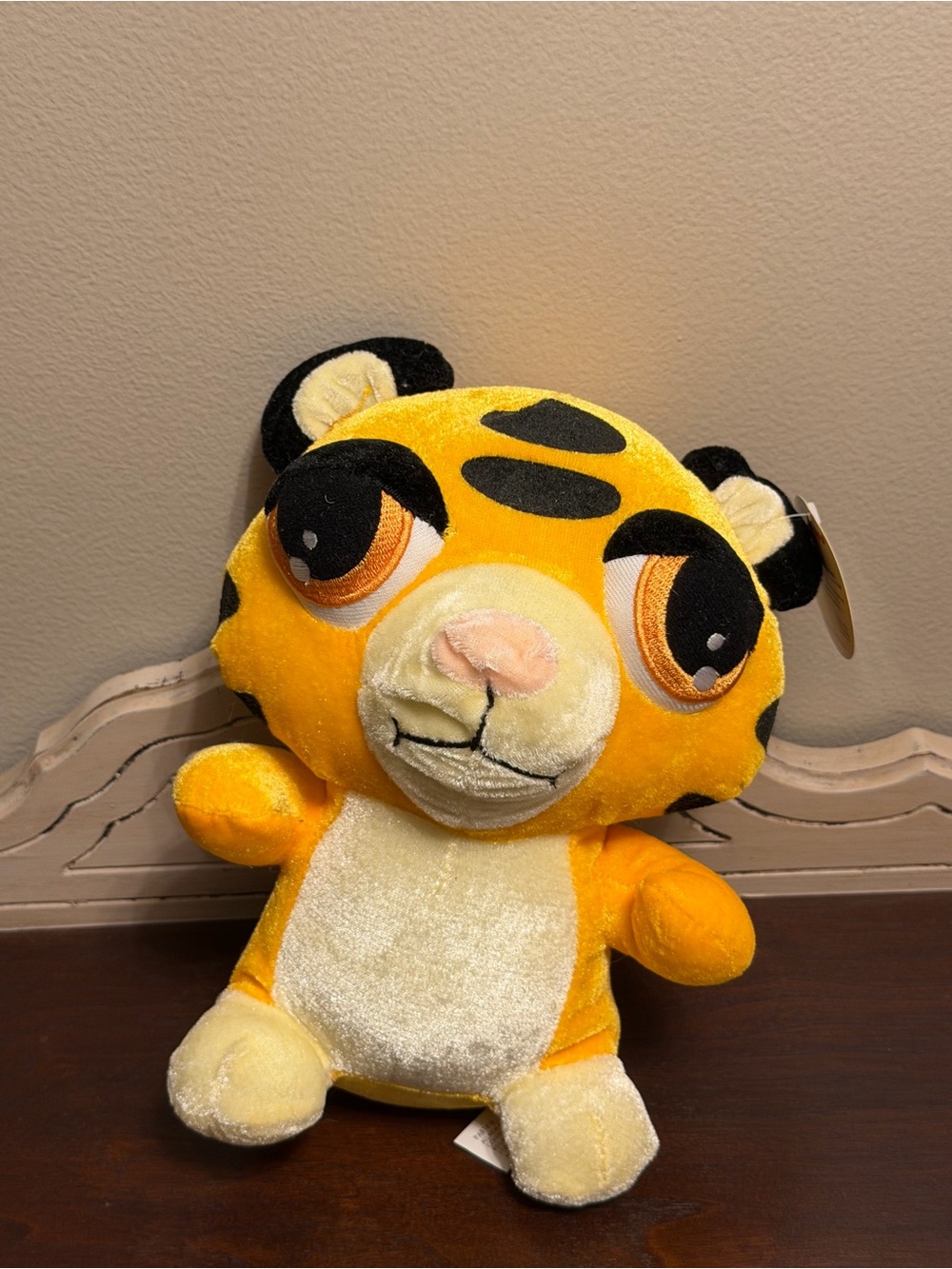 Vintage Peek-a-Boo Toys Tiger- 1990s